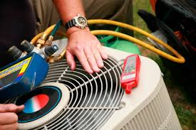 Air conditioner installation and repair service in Virginia by HVAC technician